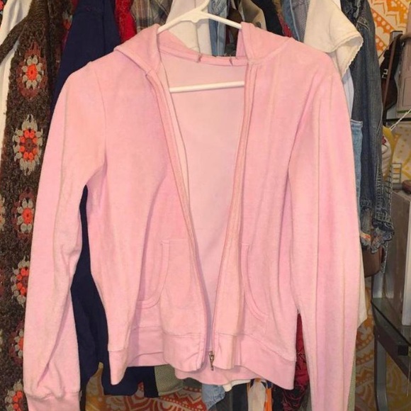 Track suits - Picture 2 of 3